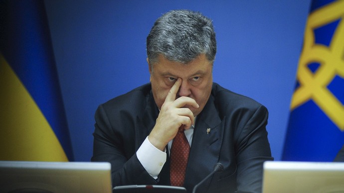Уголь из "ЛДНР": Петру Порошенко объявили подозрение в госизмене - рис. 1