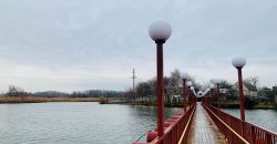 Днепровские «Золотые ворота»: как изменился пешеходный мост на Старой Игрени - рис. 1