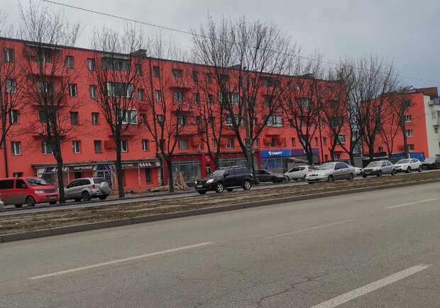 В Днепре появились ярко-красные дома на проспекте Богдана Хмельницкого - рис. 3