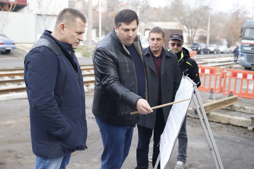 В Днепре на улице Николая Руденко стартовал ремонт трамвайных путей - рис. 3
