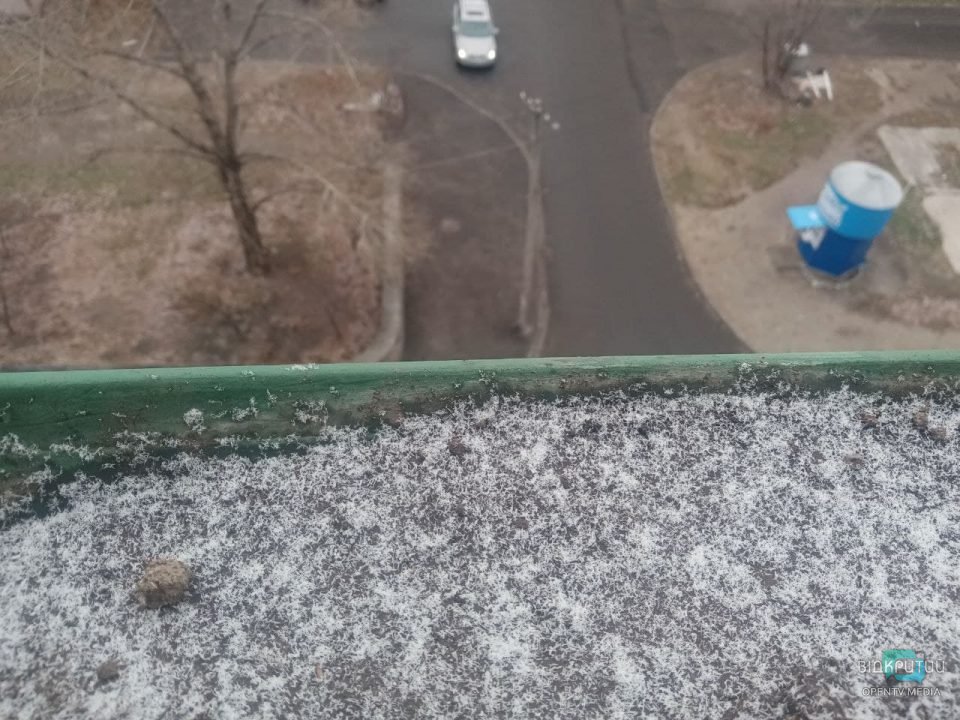 Праздничное настроение: в Днепре выпал первый снег (Фото/Видео) - рис. 1