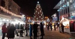 С диджеем и оркестром: как в центре Днепра планируют отмечать Новый год - рис. 5