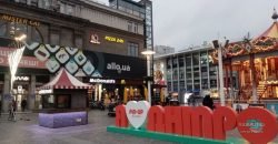 В Днепре на надписи о любви к городу разместили рекламу онлайн-казино (Фото) - рис. 5