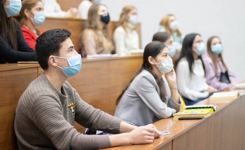 Один из ВУЗов Днепра возобновил очное обучение для студентов - рис. 1