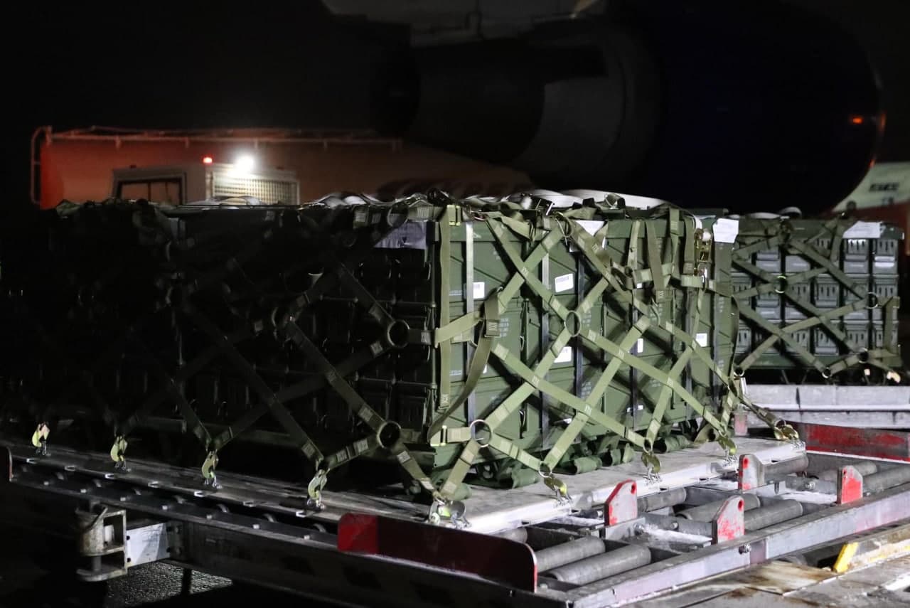 Военная помощь от США: в Украину прибыло 90 тонн летального оружия - рис. 2