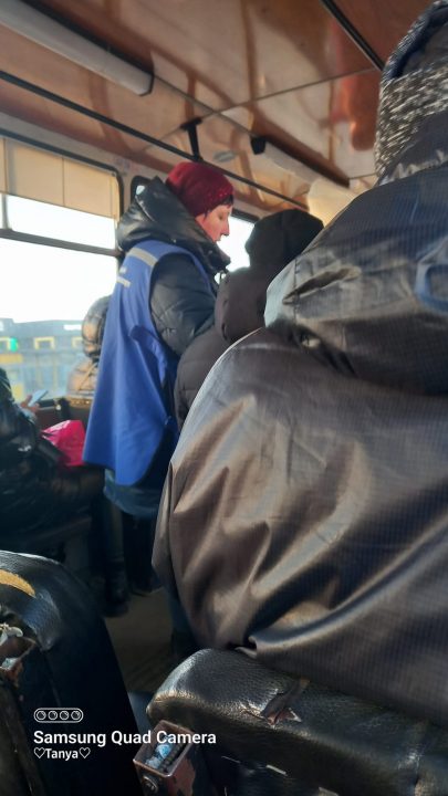 Хотела подзаработать: жители Днепра обвиняют кондуктора в мошенничестве - рис. 1
