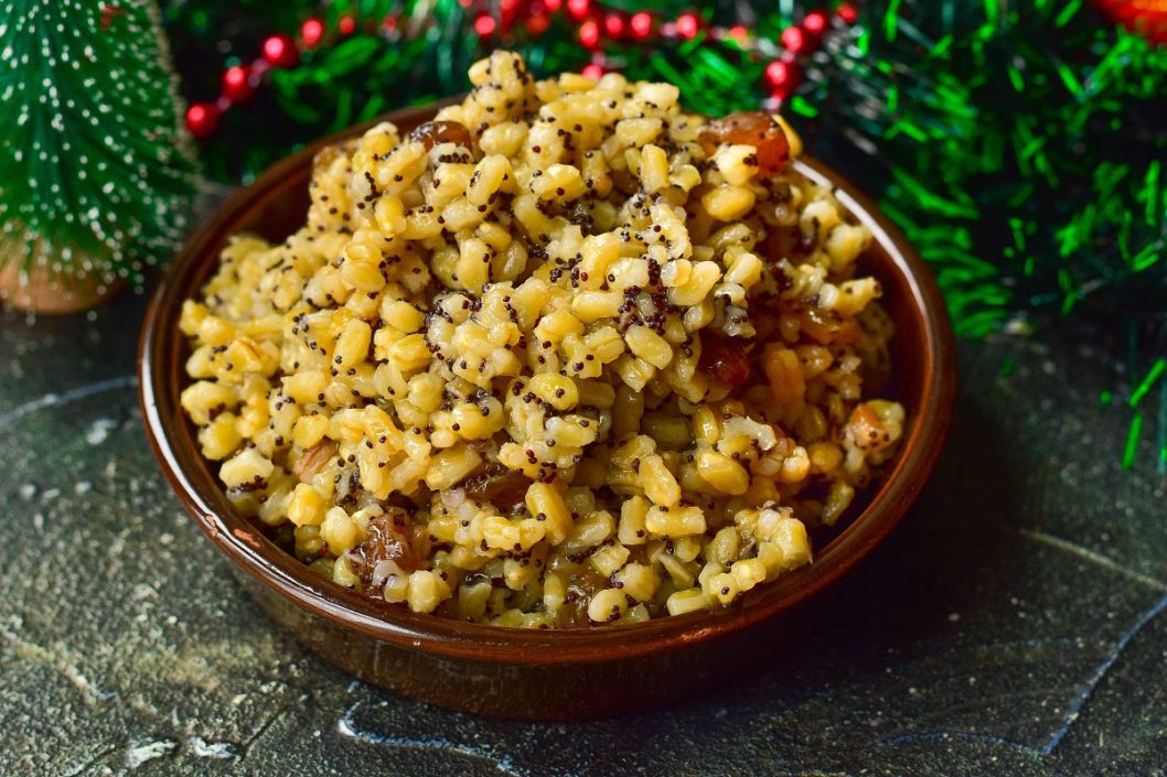 Рождественские традиции: как приготовить кутью из пшеницы - рис. 1