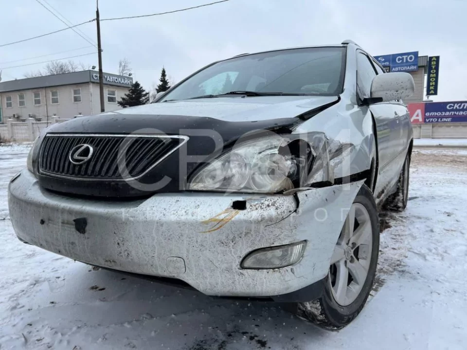Влетел в снегоуборочную машину: на Днепропетровщине задержали пьяного водителя легковушки - рис. 1
