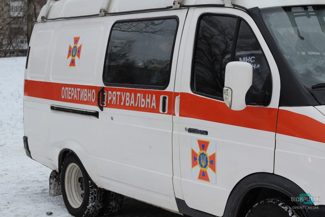 Как в Днепре на краснокаменском карьере купались на Крещение (Фоторепортаж) - рис. 3