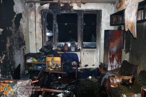 Пожар в многоэтажке Днепра: пострадавшего госпитализировали в больницу - рис. 3