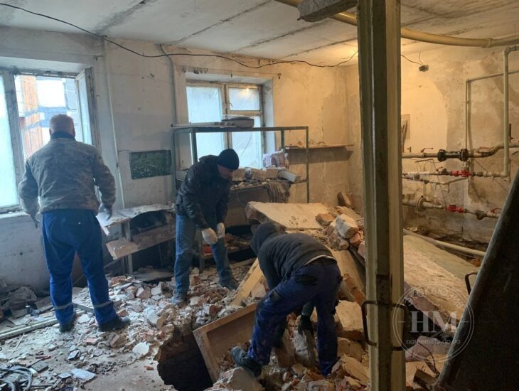 В общежитии на левом берегу Днепра обвалилась стена: что стало причиной - рис. 2