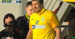 Александр Усик дебютировал в матче за профессиональный футбольный клуб (Видео) - рис. 16
