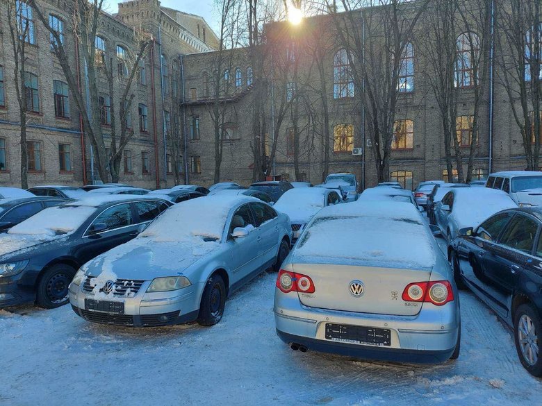 В Верховном Суде Украины опровергли информацию о пропаже служебных автомобилей - рис. 2