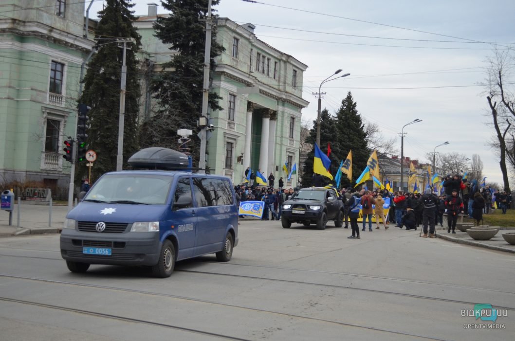 В Днепре ко Дню Герба Украины провели масштабный Марш единства (Фото) - рис. 19