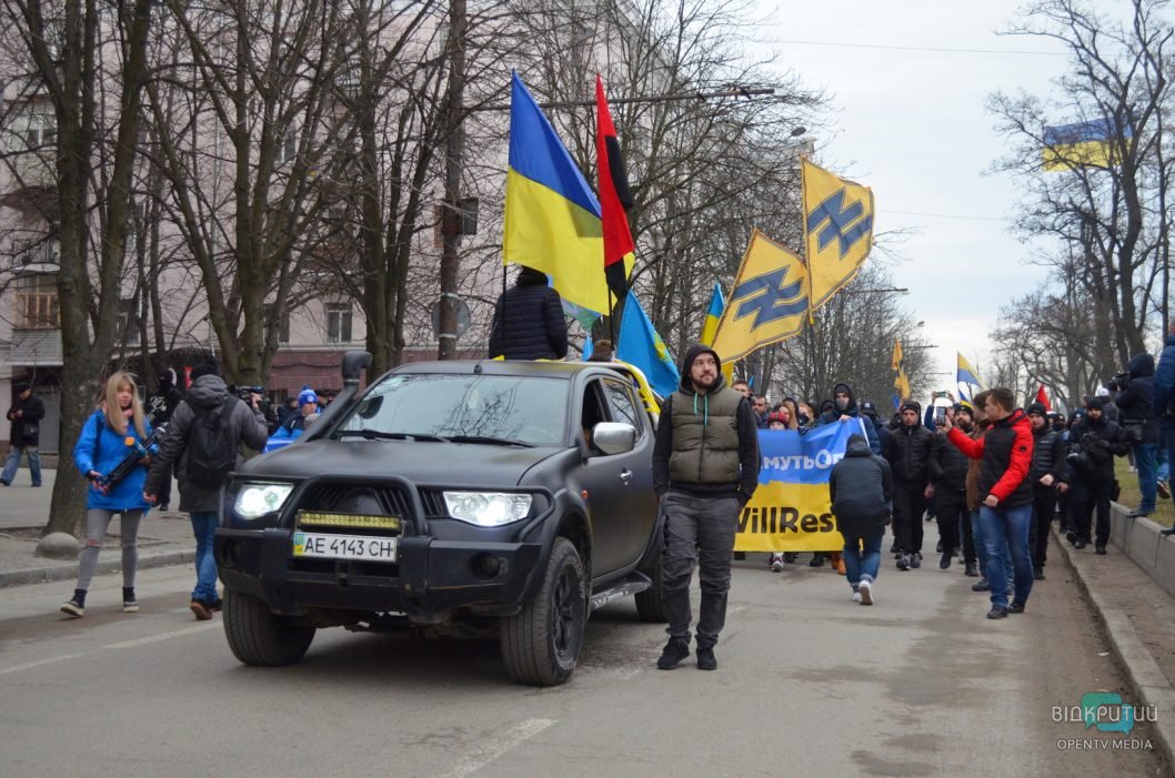 В Днепре ко Дню Герба Украины провели масштабный Марш единства (Фото) - рис. 22