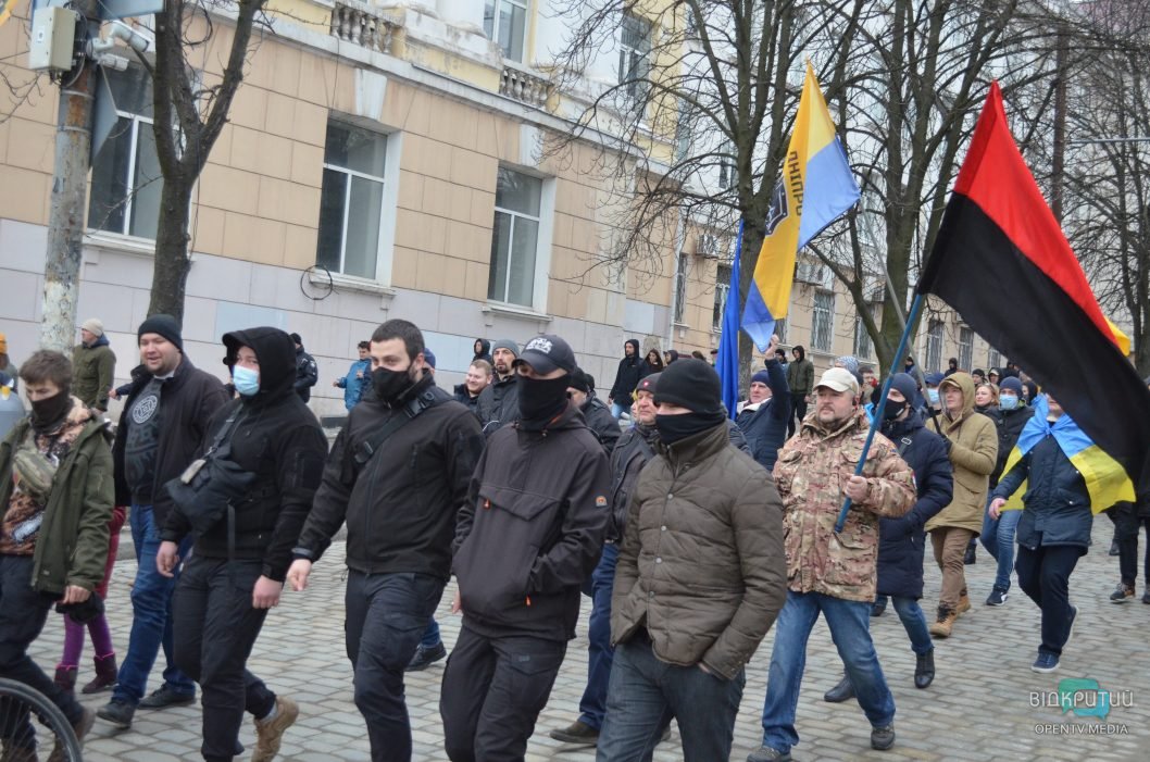 В Днепре ко Дню Герба Украины провели масштабный Марш единства (Фото) - рис. 25