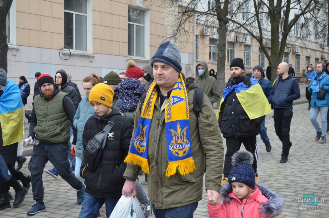 В Днепре ко Дню Герба Украины провели масштабный Марш единства (Фото) - рис. 27