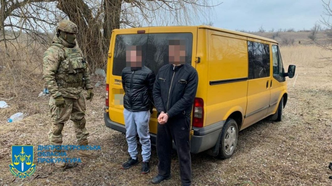 Зарабатывали до миллиона в месяц: на Днепропетровщине ликвидировали нарколабораторию - рис. 4