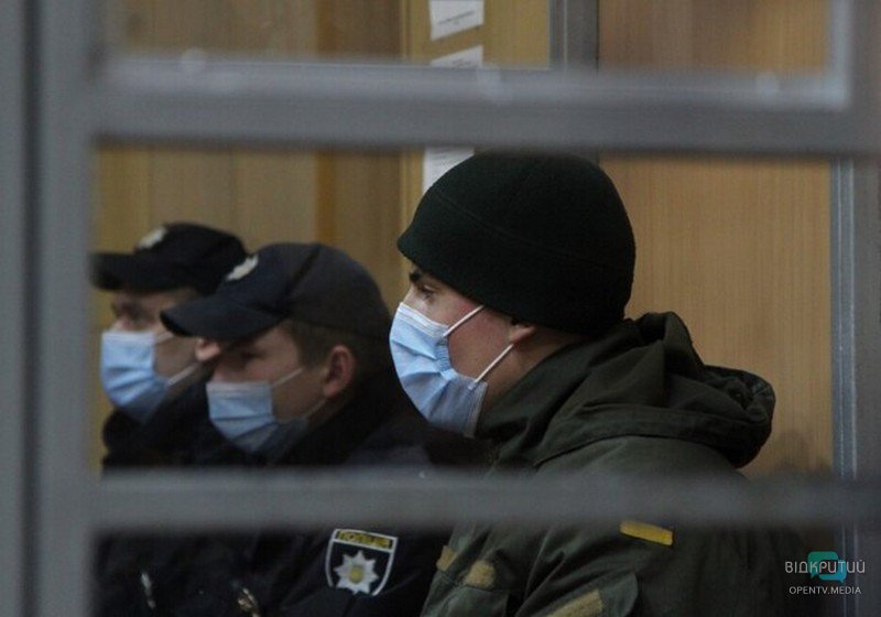 Скандал в СИЗО: адвокаты днепровского стрелка заявили о давлении на подзащитного - рис. 1