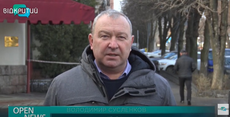 В Днепре запретили расклеивать рекламные объявления (Видео) - рис. 2