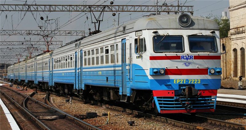 График движения пригородных поездов на Днепропетровщине не изменился - рис. 1