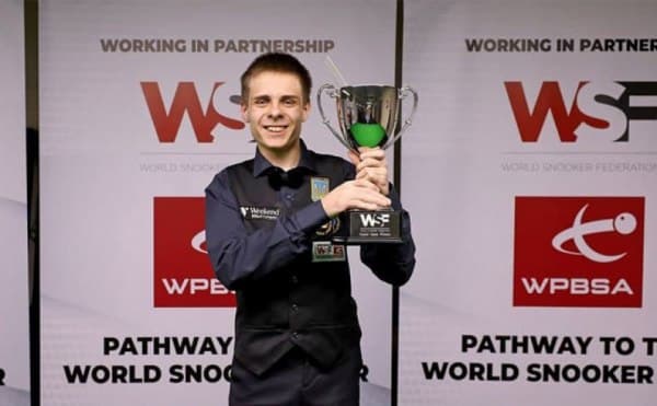 Спортсмен из Днепра стал чемпионом мира по снукеру среди юниоров