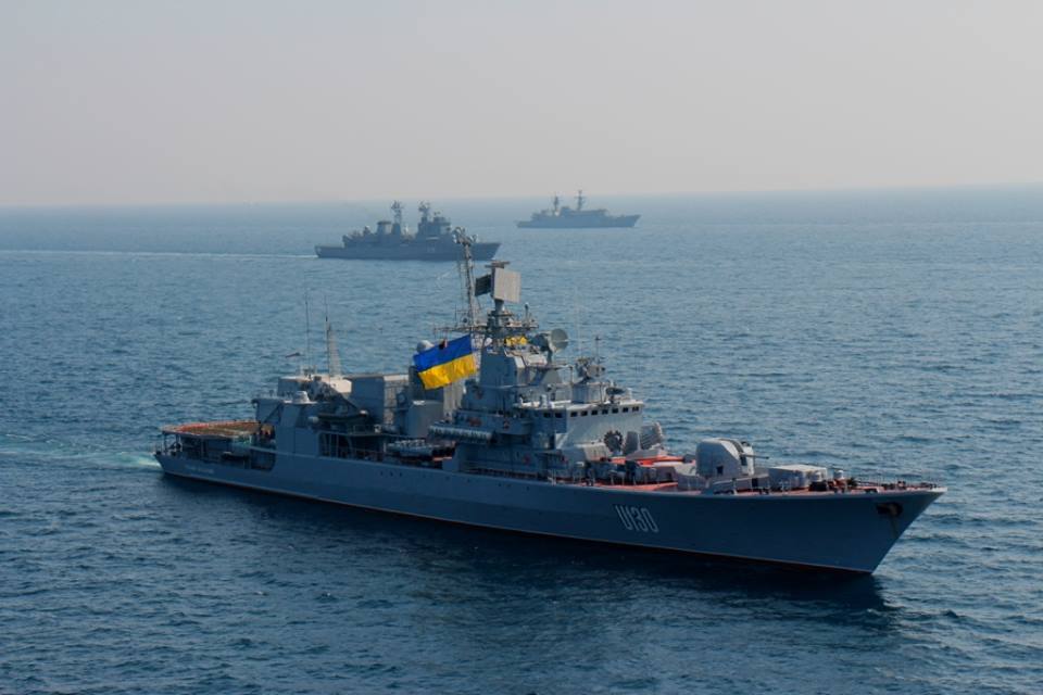 ВМС затопили флагман украинского флота фрегат "Гетман Сагайдачный" - рис. 1