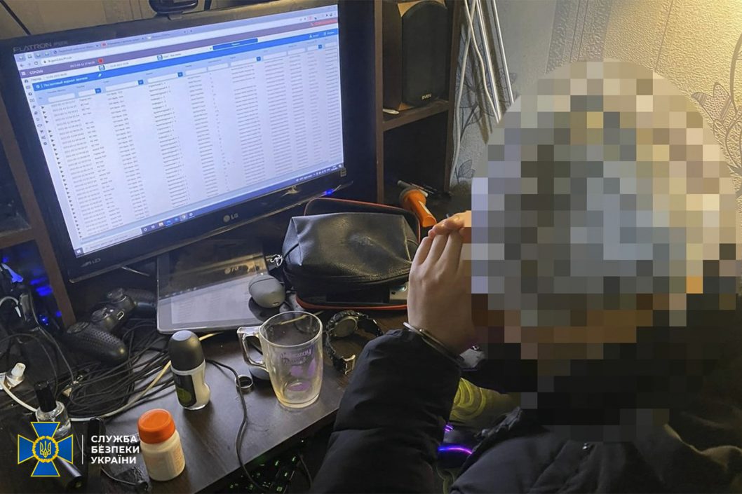 В Днепре задержали хакера, который сотрудничал с руководством армии РФ (Фото) - рис. 2