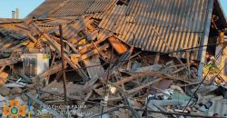 Спасатели показали результаты обстрела поселка в Днепропетровской области (Фото) - рис. 4