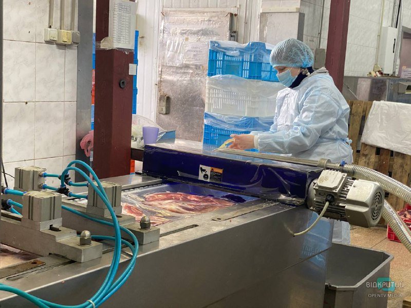 Предприятие KSG Agro поставляет мясо военным и в больницы Днепропетровщины - рис. 9