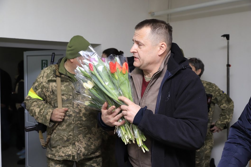 Сильные женщины независимой страны: Борис Филатов поздравил днепрянок с 8 марта - рис. 9
