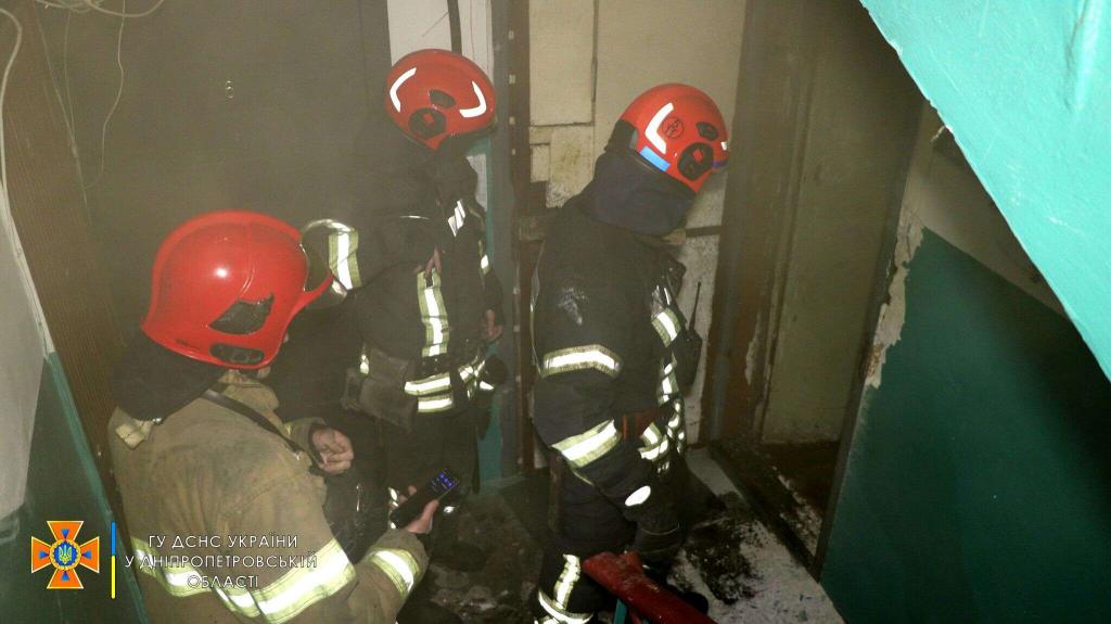В Днепре во время пожара погибли двое мужчин (Видео) - рис. 1