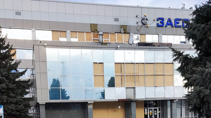 Просто ядерный терроризм: оккупанты подрывают на территории АЭС снаряды и мины - рис. 1