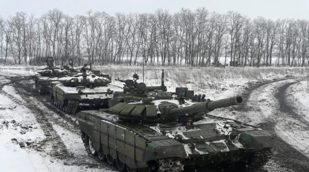 Минобороны РФ заявило о намерении атаковать украинские оборонные предприятия - рис. 1