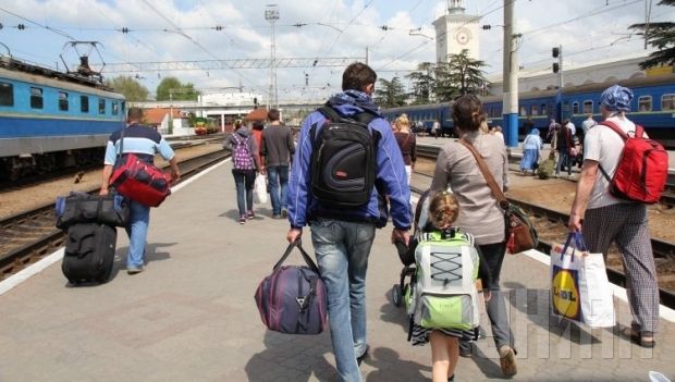 На Днепропетровщине статус внутреннего переселенца оформили более 25 тысяч украинцев - рис. 2