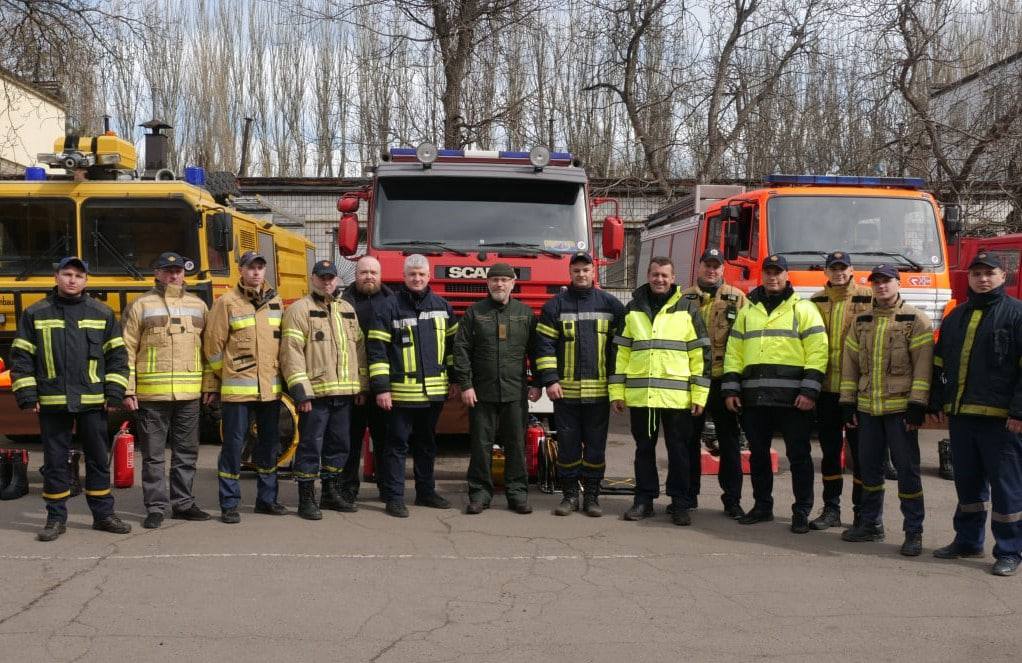Спасатели Кривого Рога получили новую технику и оборудование - рис. 1