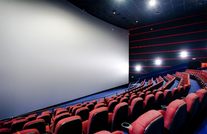Впервые с начала войны в Днепре открылись кинотеатры - рис. 1