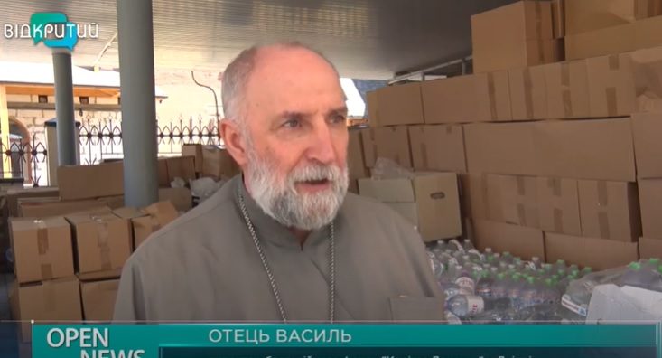 В Днепре греко-католические священники помогают фронту (Видео) - рис. 3