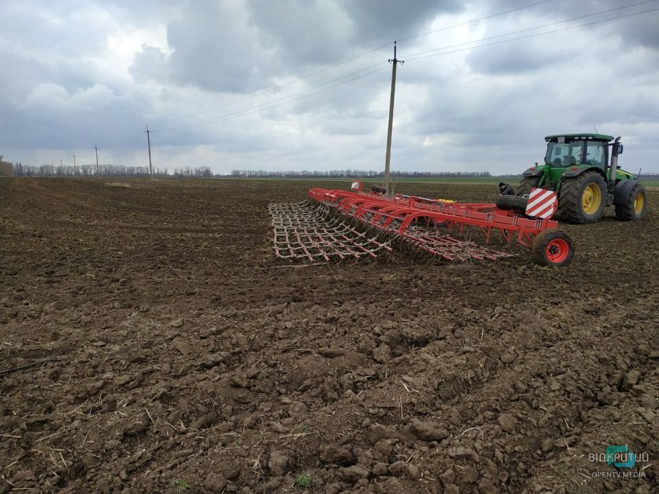 Посевная – второй фронт: аграрии Днепропетровщины приближают победу Украины - рис. 4
