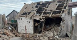 Попали в жилищный сектор и хозяйственные постройки: подробности утренних обстрелов на Днепропетровщине - рис. 2