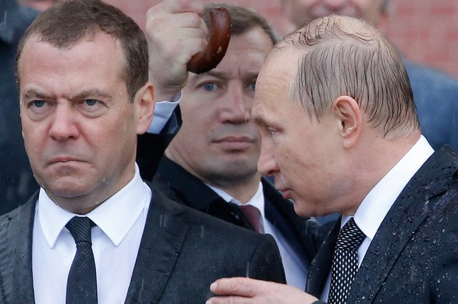 Шойгу, Медведева и других руководителей РФ вызывают на допрос - рис. 1