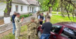 На Днепропетровщине во время получения взятки задержали замначальника штаба военной части - рис. 4