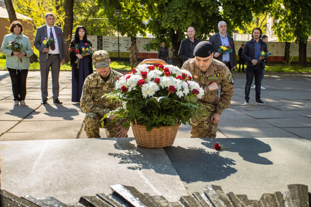 На Днепропетровщине почтили память жертв Второй мировой войны (Фото) - рис. 11
