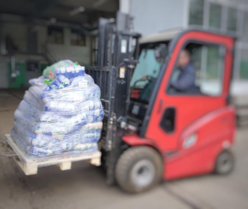20 тонн гуманитарной помощи получил Днепр от Азербайджана (Фото) - рис. 5