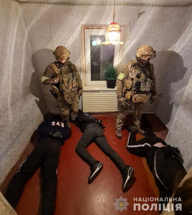 В Днепре задержали преступную группировку за разбой в Запорожье (Видео/Фото) - рис. 1