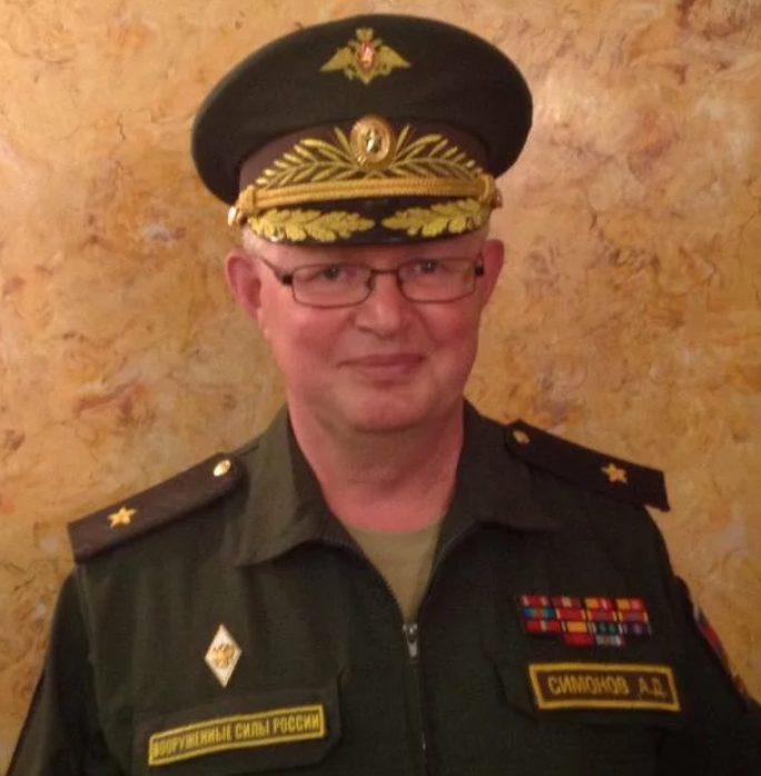 Под Изюмом ВСУ ликвидировали начальника штаба ВДВ РФ генерала Симонова - рис. 1