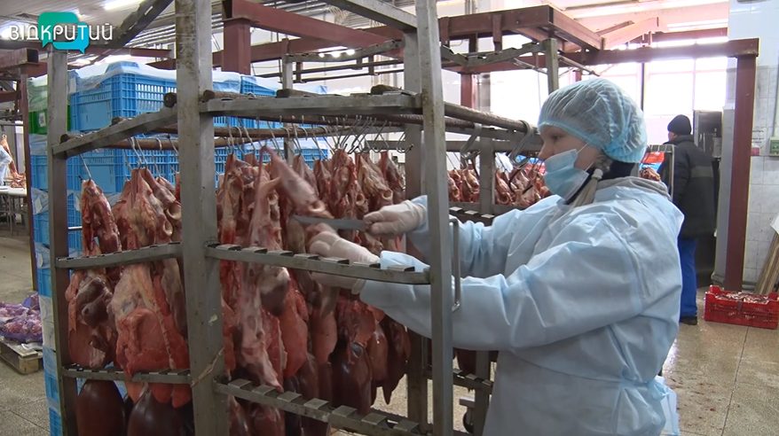 Агрохолдинг KSG Agro поставляет свинину жителям Днепропетровщины и военным - рис. 3