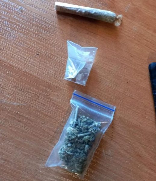 Днепровские нацгвардейцы зафиксировали 5 случаев незаконного хранения наркотиков - рис. 3