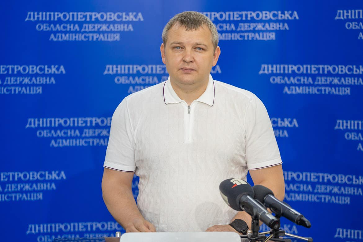 Ситуація з обстрілами та переселенцями: голова облради розповів про життя Дніпропетровщини - рис. 1