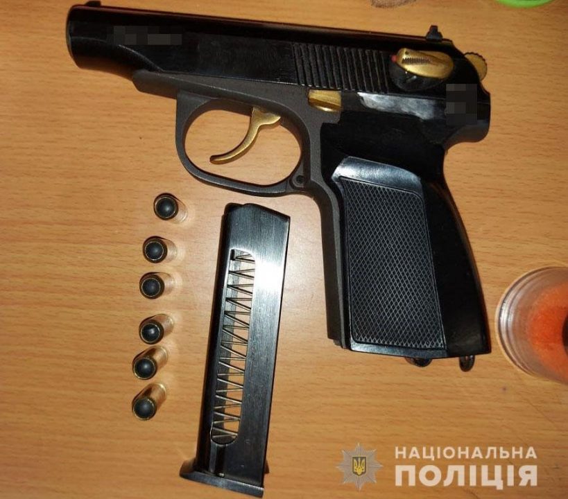 На Днепропетровщине задержали преступников с оружием и наркотиками - рис. 3